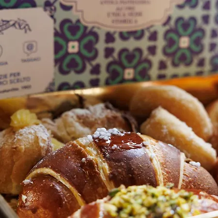 Bella 'mbriana Simona